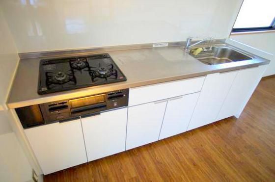 �y�L�b�`���z�@