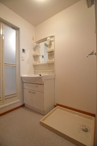 �y���ʏ��z�@