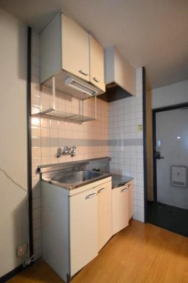 �y�L�b�`���z�@