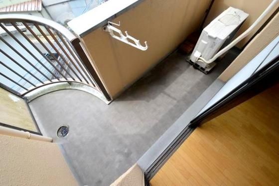 �y�o���R�j�[�z�@