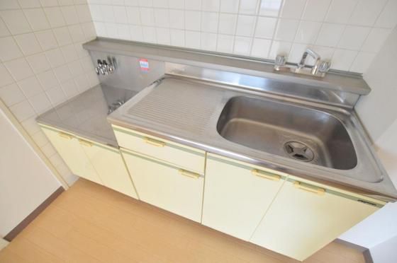 �y�L�b�`���z�@