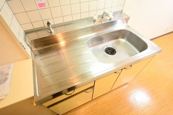 �y�L�b�`���z�@