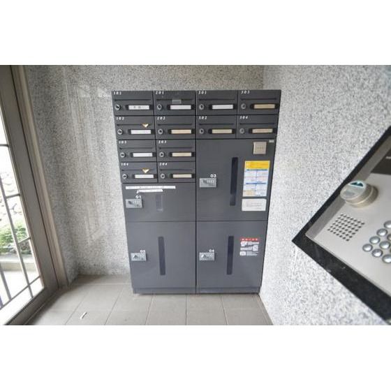 ��z�{�b�N�X