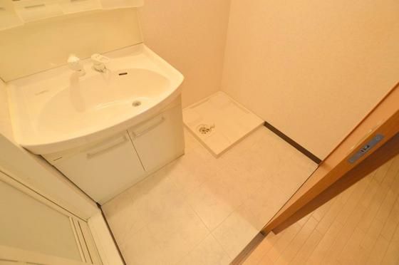 �y���ʏ��z�@�Ɨ����ʒE�ߏꁕ��������@�u��