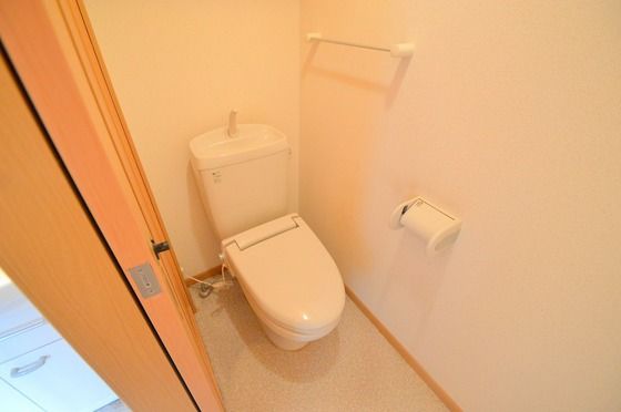 �y�g�C���z�@