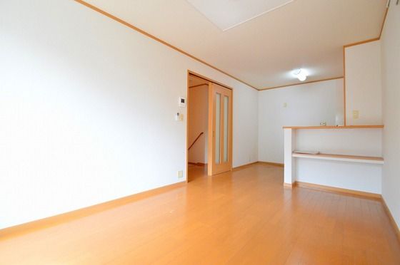 �y�����E���r���O�z�@