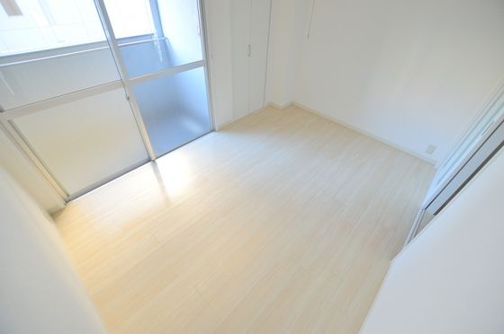 �y�����E���r���O�z�@������Ƃ������������郊�m�x�[�V������