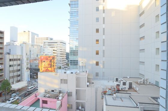 �y���]�z�@���]