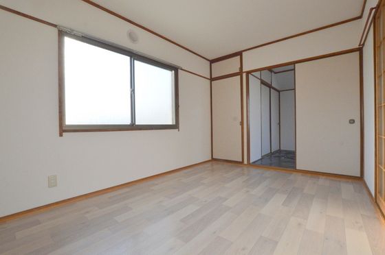 �y���̑������E�X�y�[�X�z�@