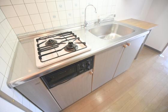 �y�L�b�`���z�@�L�b�`���O�X�y�[�X