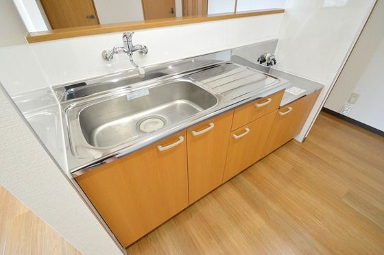 �y�L�b�`���z�@�V���O�����o�[