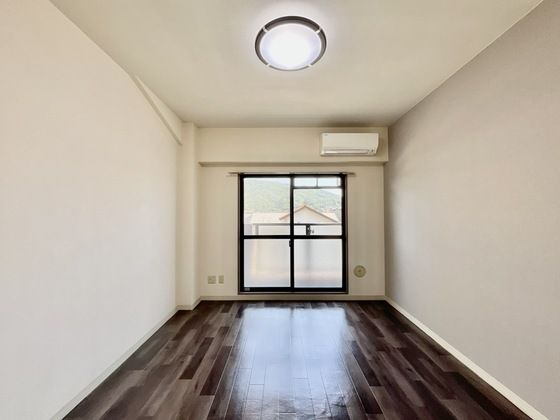 �y���̑������E�X�y�[�X�z�@