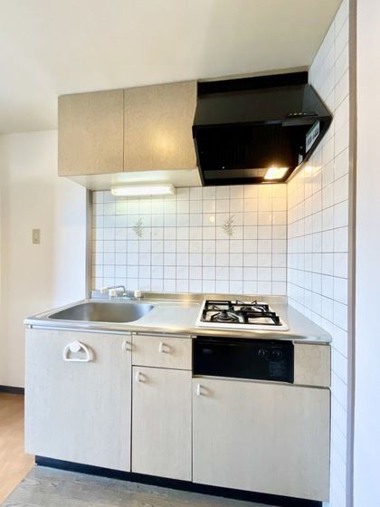 �y�L�b�`���z�@