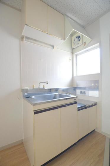 �y�L�b�`���z�@