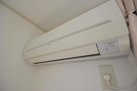 �y���̑��ݔ��z�@