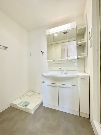 �y���ʏ��z�@