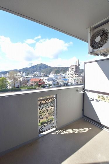 �y�o���R�j�[�z�@