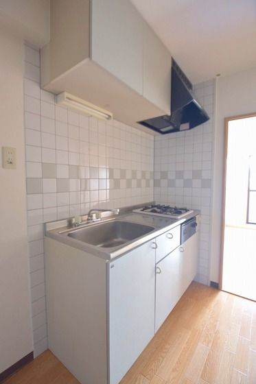 �y�L�b�`���z�@