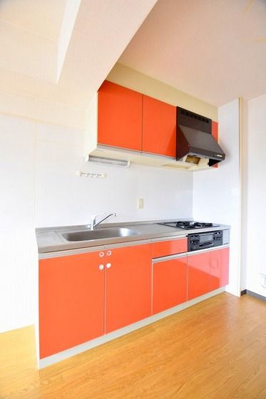 �y�L�b�`���z�@