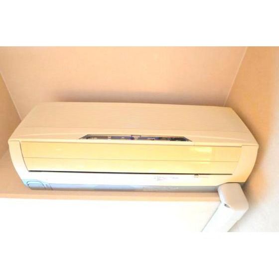 �y���̑��ݔ��z�@�G�A�R��