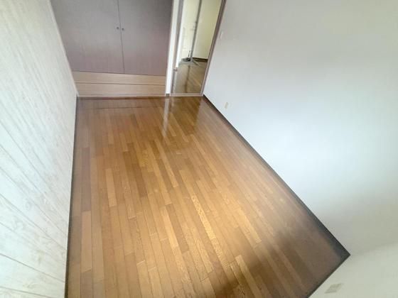 �y���̑������E�X�y�[�X�z�@���r���O�ƃx�b�h���[���𕪂�����̂͗ǂ��ł��ˁ���