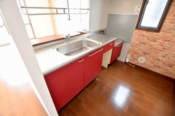 �y�L�b�`���z�@