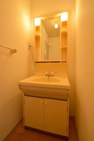 �y���ʏ��z�@