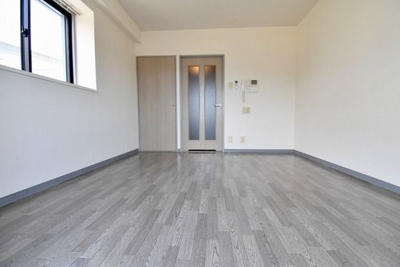 �y���̑������E�X�y�[�X�z�@