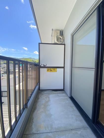 �y�o���R�j�[�z�@