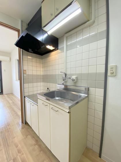 �y�L�b�`���z�@