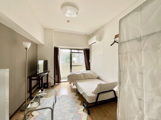 �y�����E���r���O�z�@�m��