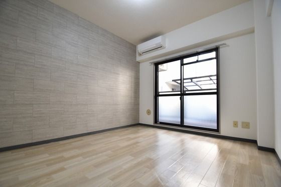 �y���̑������E�X�y�[�X�z�@