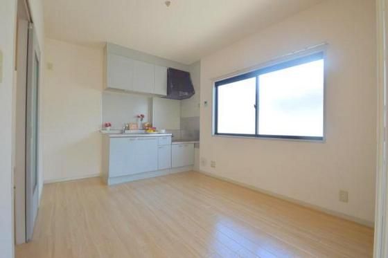 �y���̑������E�X�y�[�X�z�@