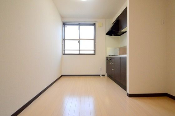 �y���̑������E�X�y�[�X�z�@