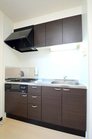 �y�L�b�`���z�@�K�X�R�����A�O�����t���̃V�X�e���L�b�`��