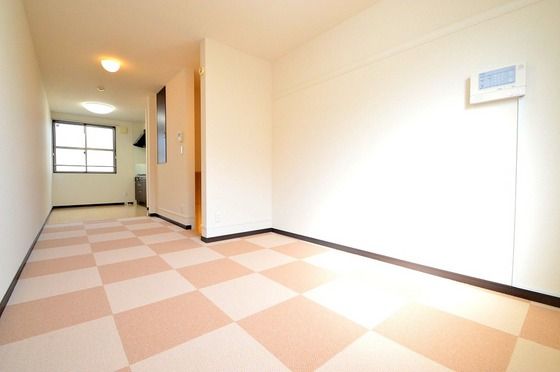 �y�����E���r���O�z�@�L�X�Ƃ����������i���Oo�O���j