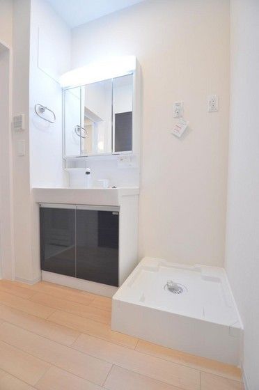 �y���ʏ��z�@