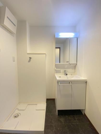 �y���ʏ��z�@