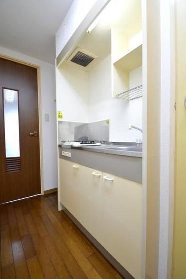 �y�L�b�`���z�@