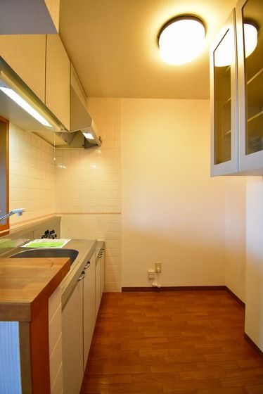 �y���̑������E�X�y�[�X�z�@