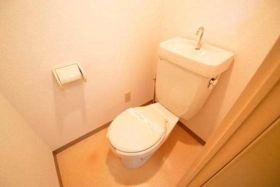 �y�g�C���z�@