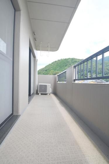 �y�o���R�j�[�z�@