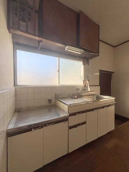 �y�L�b�`���z�@