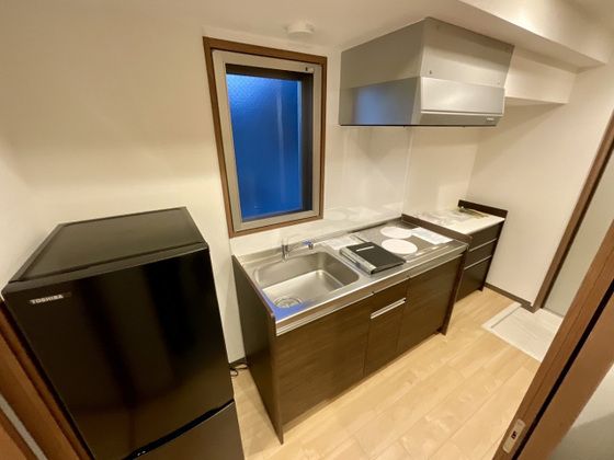 �y�L�b�`���z�@