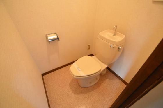 �y�g�C���z�@