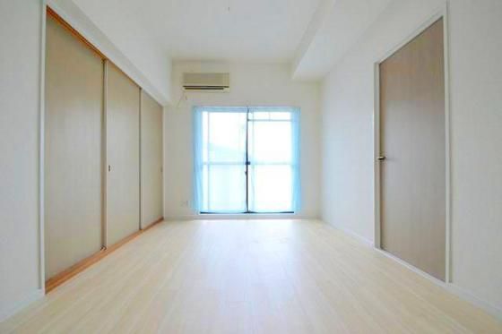 �y���̑������E�X�y�[�X�z�@