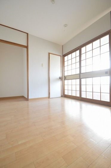 �y���̑������E�X�y�[�X�z�@