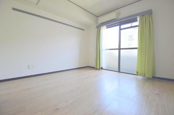 �y���̑������E�X�y�[�X�z�@