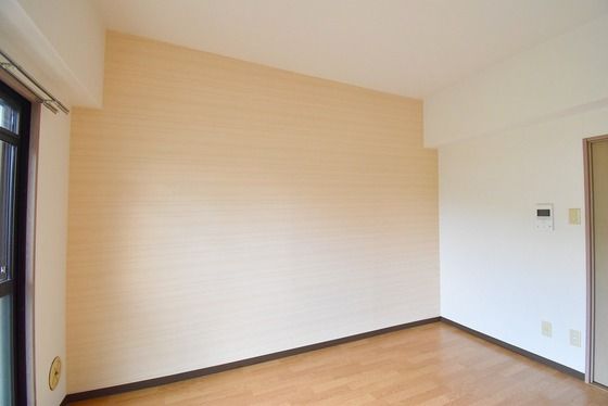 �y���̑������E�X�y�[�X�z�@