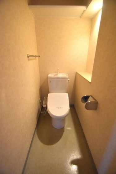 �y�g�C���z�@